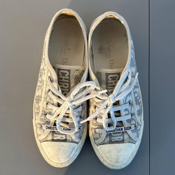 Dior Gray Sneakers - Picture 5 of 7